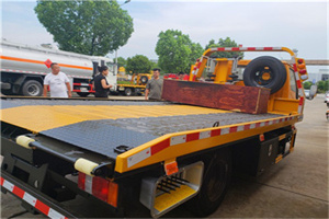 会东附近拖车电话号码服务